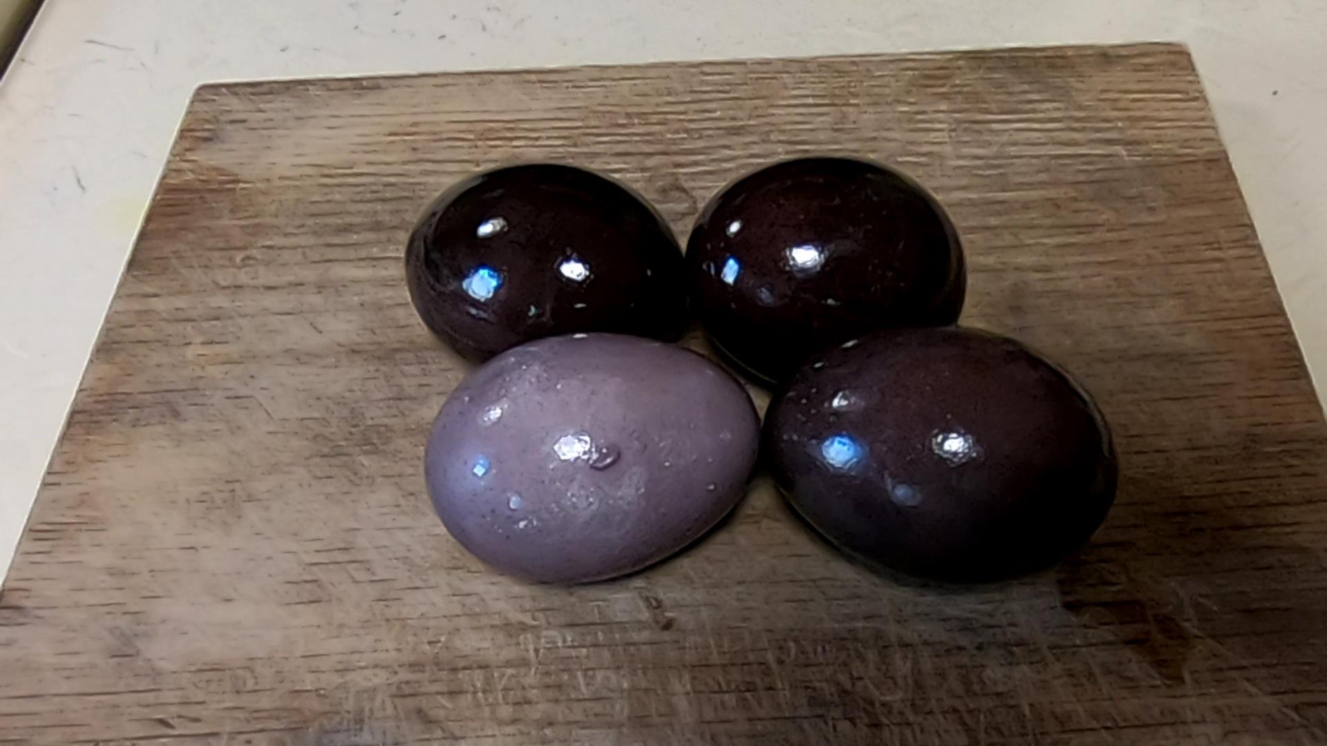 oiled blueberry eggs